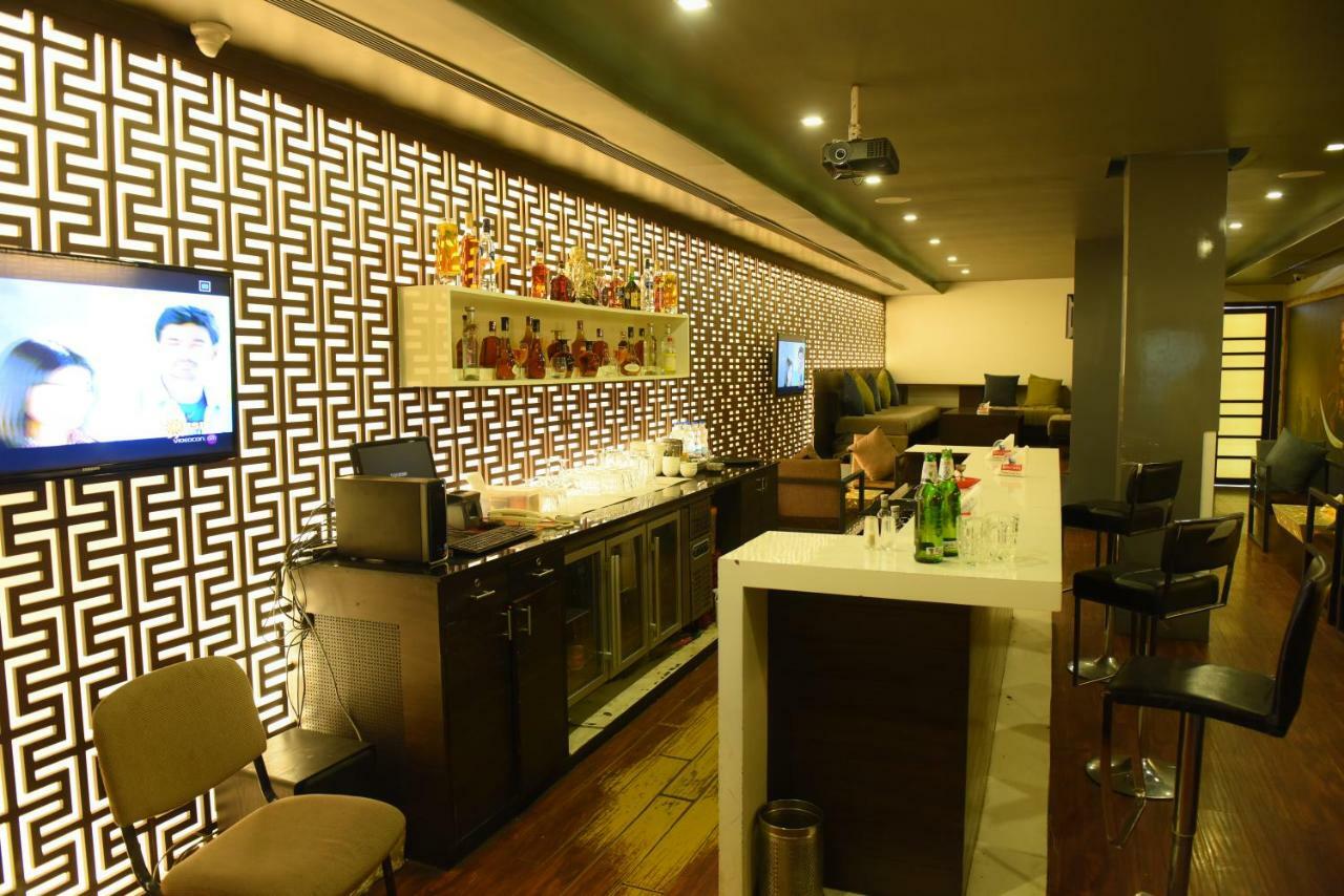Chendhoor Residency Hotel Tiruchirappalli Екстериор снимка